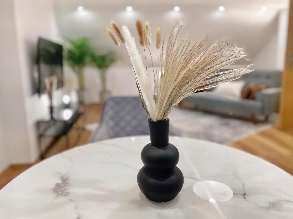 Milpau Bottrop 1 - Modernes Und Zentrales Premium-Apartment Mit Queensize-Bett - Netflix, Nespresso Und Smart-Tv Exterior foto